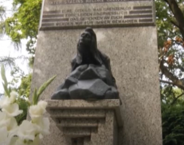 мемориал репрессированным немцам